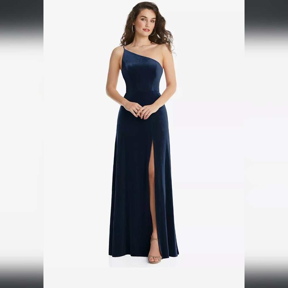 NWT After Six 1556 Lux One Shoulder Velvet Maxi Dress. Midnight Navy.
